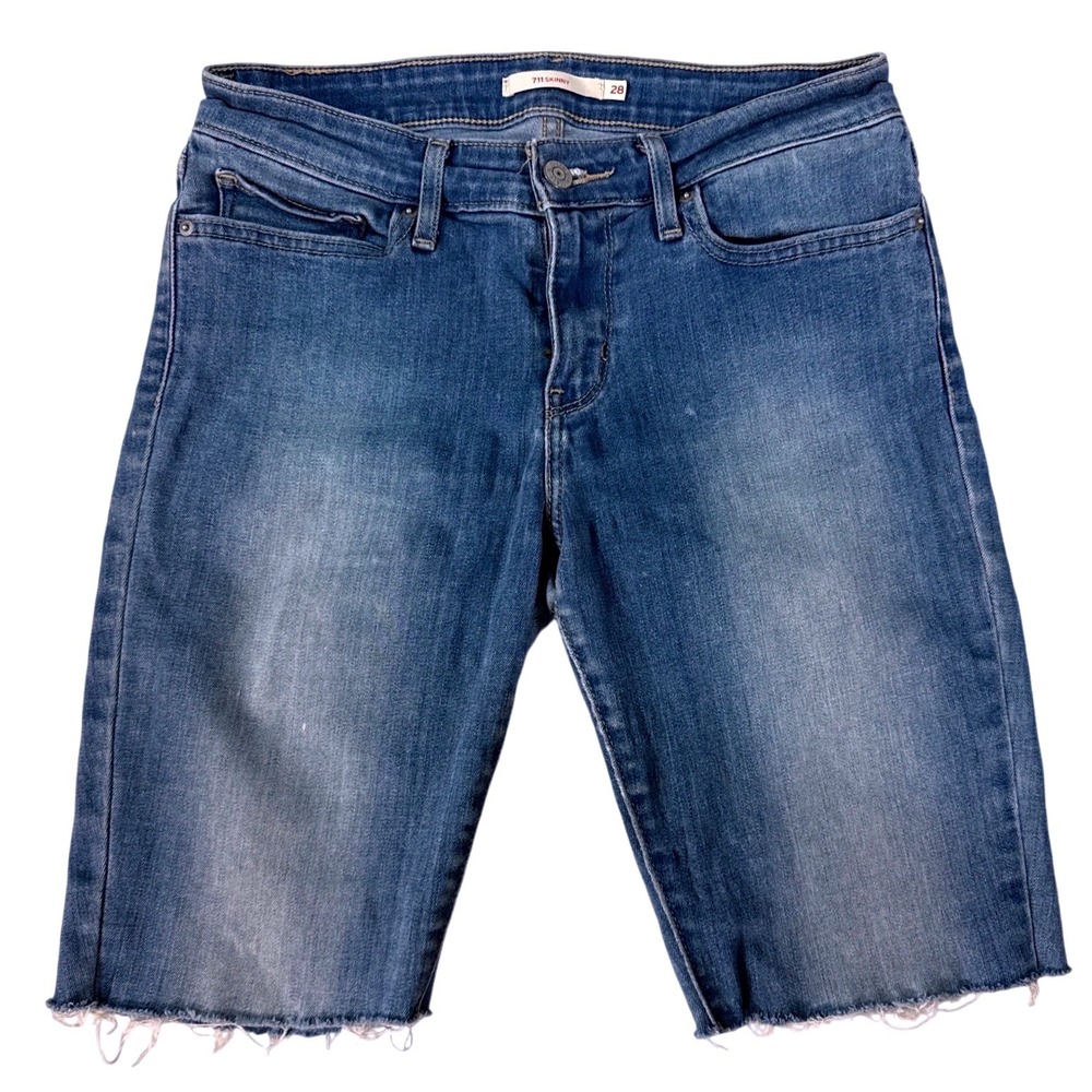 Levis 711 Skinny Denim Shorts
28 Med Wash Blue Frayed Raw Hem Cut Offs VTG - Picture 2 of 5